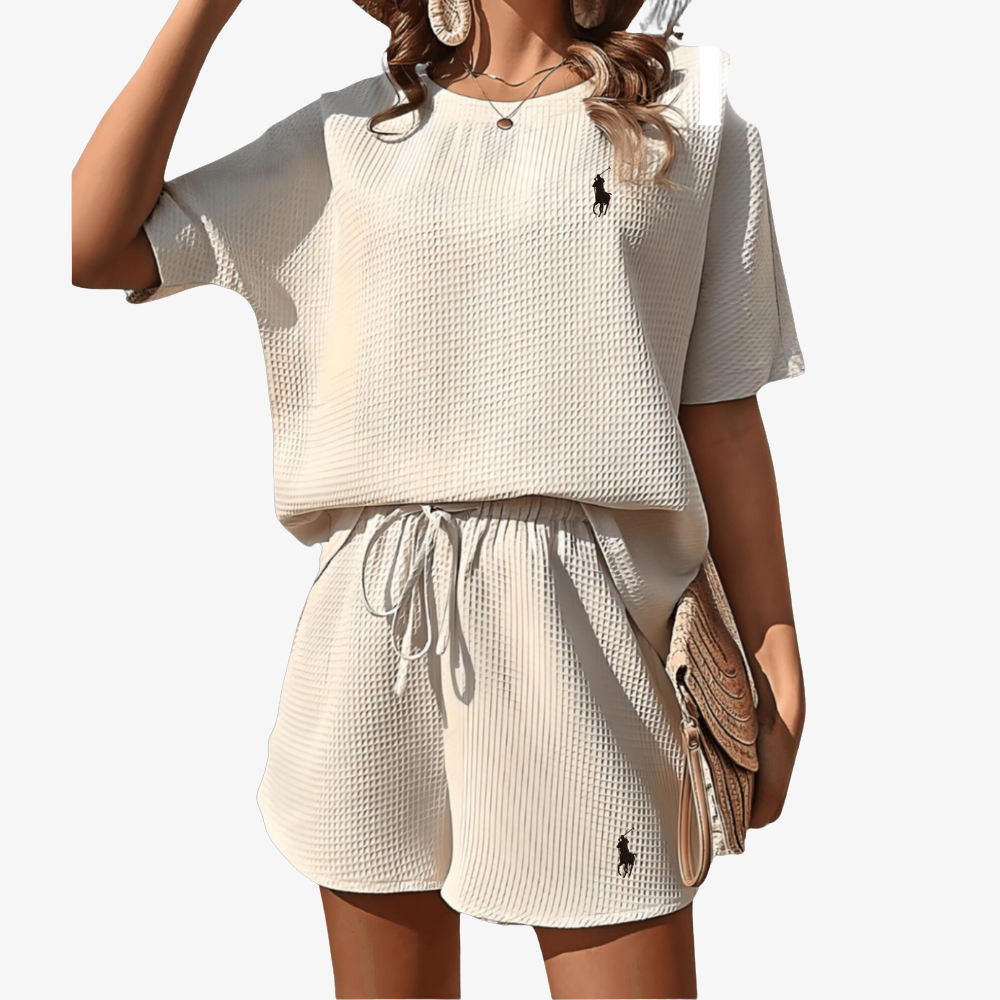 OUTLET™ Lounge Set – T-Shirt & Shorts